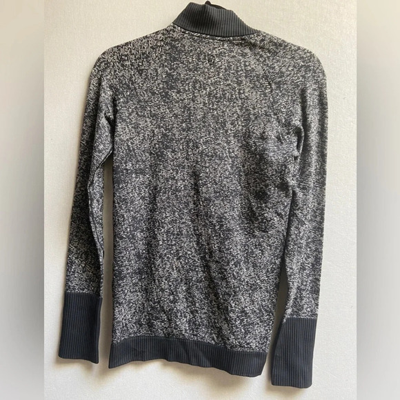 Lululemon Athletica mock neck 1/3 zip pull over long sleeve running shirt Sz 6 - Picture 2 of 13
